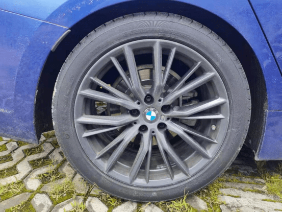 缔造传奇续辉煌赛路士赛道传奇高端车友自驾游完美收官