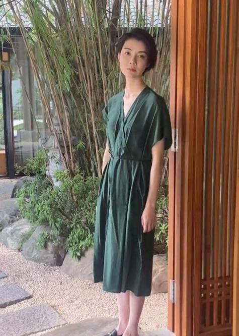 曲线|真不是越瘦越好看！39岁车晓瘦到形如枯槁，穿得再大牌也撑不起来
