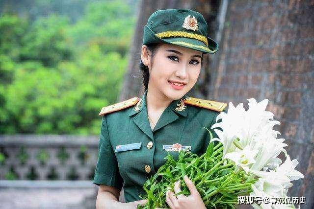 美國俘虜越南女兵:脫鞋受罰!女兵:求你直接槍斃我_美軍