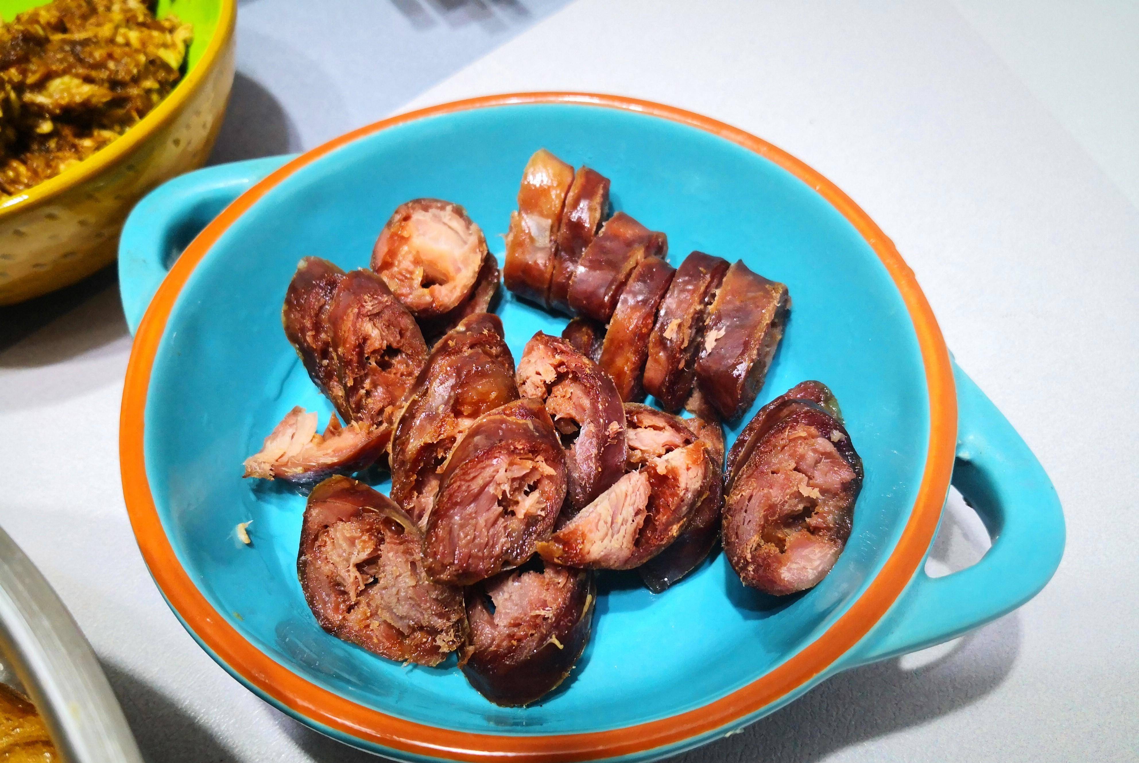 葱头|山东父子二人的极简早餐，火了朋友圈，网友：不剩饭不浪费，真好