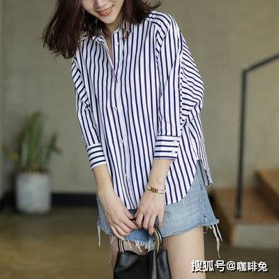 设计|街拍衬衫篇：时尚的穿搭风格，调剂了生活中的枯燥，美出新高度