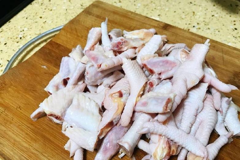 子姜怎么切片 a9ee6a164a474e0998e808e6f25673a6.jpeg