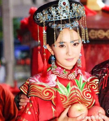 角色|杨幂最美的古装嫁衣，躲过白浅避开雪见，却被她迷住了