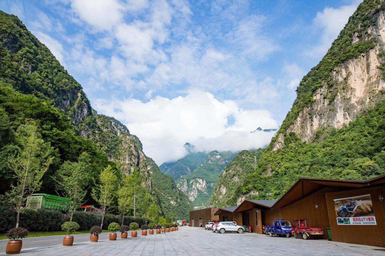 行走宜昌兴山:看大江大山大气象,玩仙境漂流朝天吼