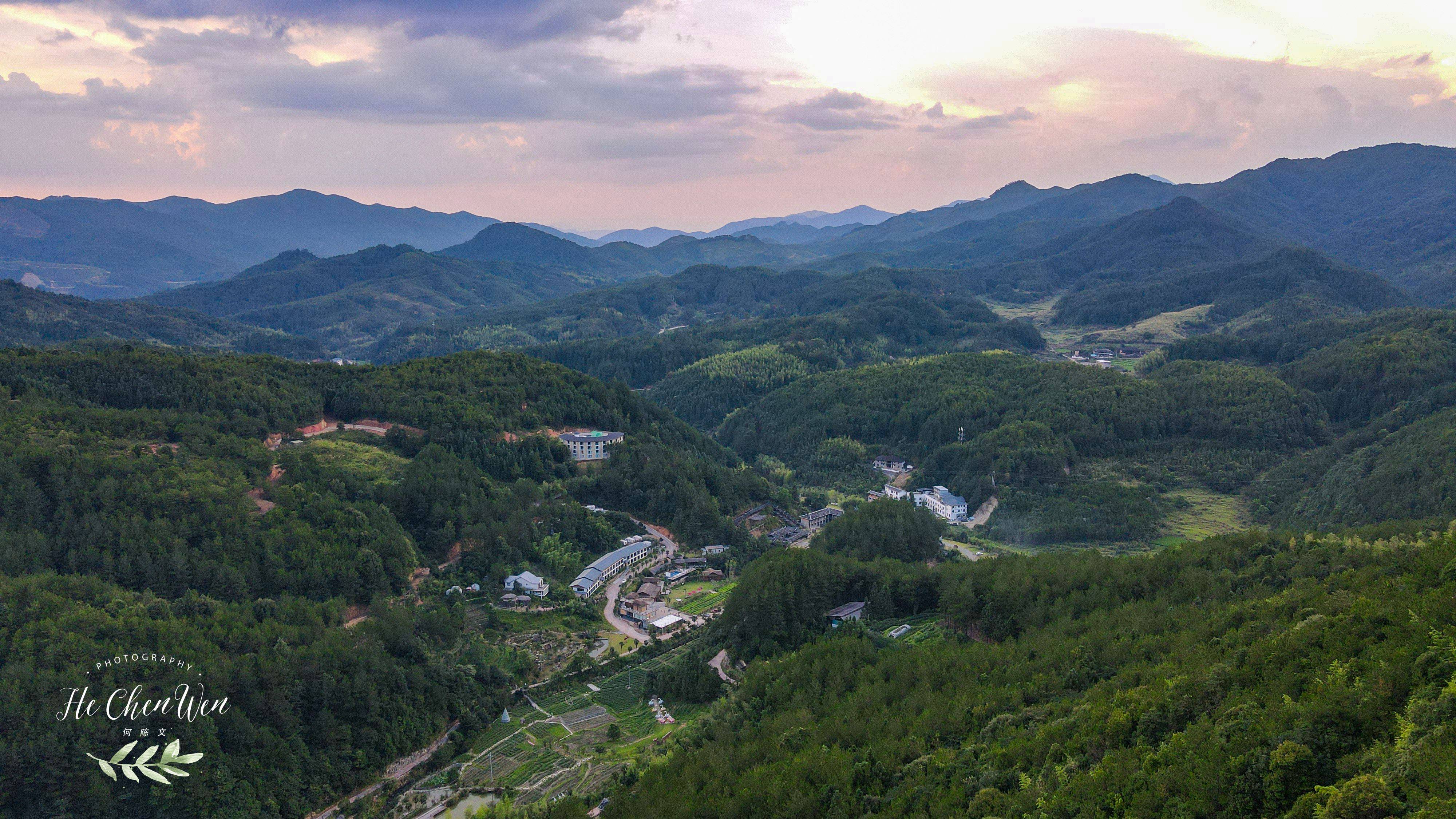 福建的避暑胜地，被誉为神秘仙境，不用去越南打卡网红仙手桥