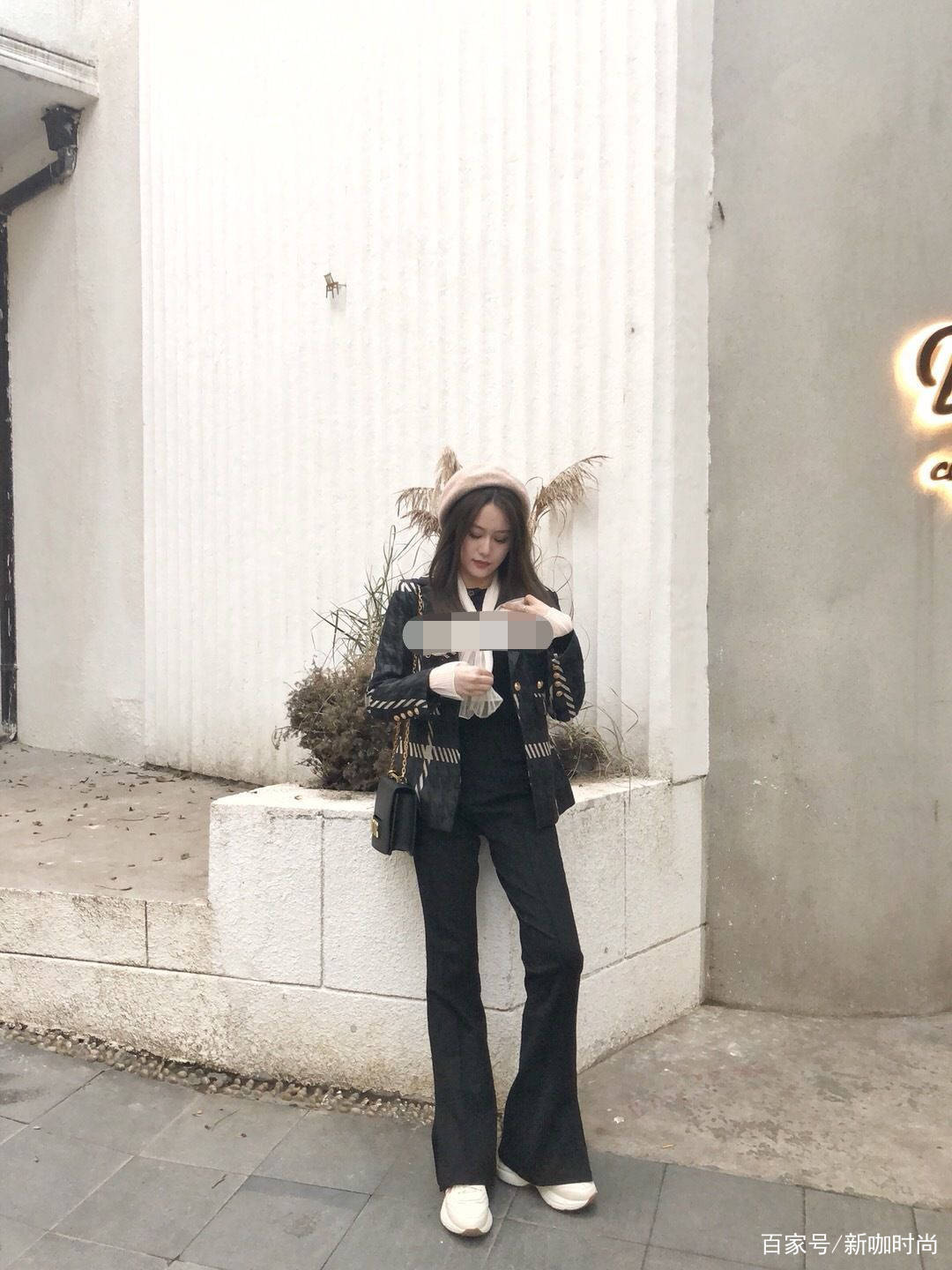 短裙|范志毅22女儿：长相甜美明星范十足，与大12岁继母是闺蜜