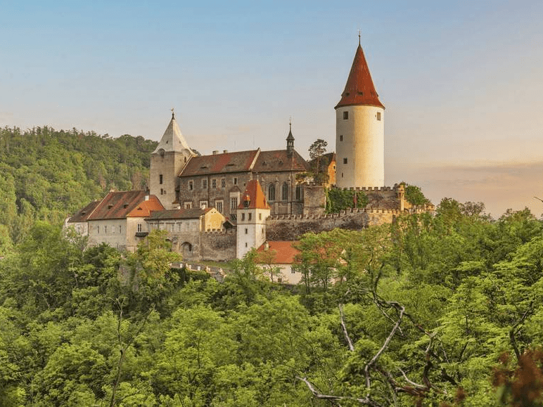 捷克城堡气势磅礴 历史悠久可追溯到12世纪