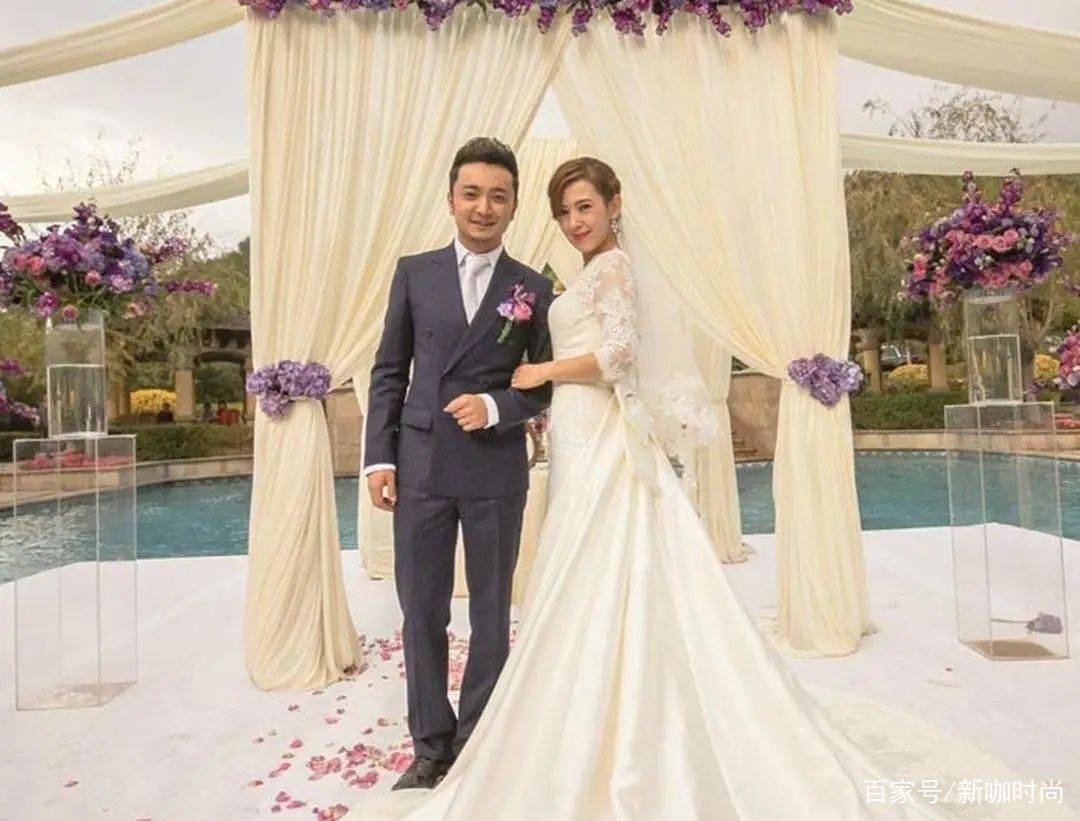 黑色|尼格买提老婆真会穿,挂脖小黑裙搭披肩发,这“侧颜杀”我爱了