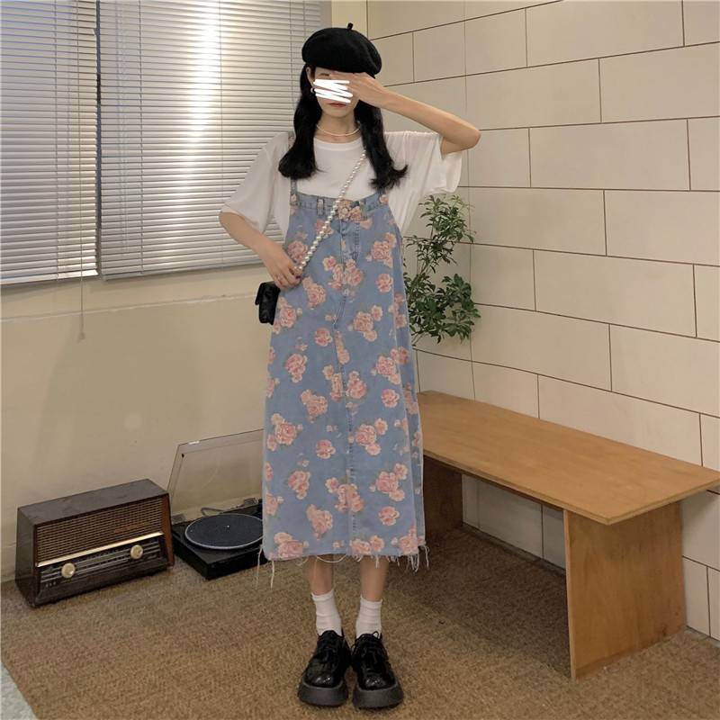 整体|2021年学生党掌握这三种背带裙穿搭,时尚又好看,不美都不行!