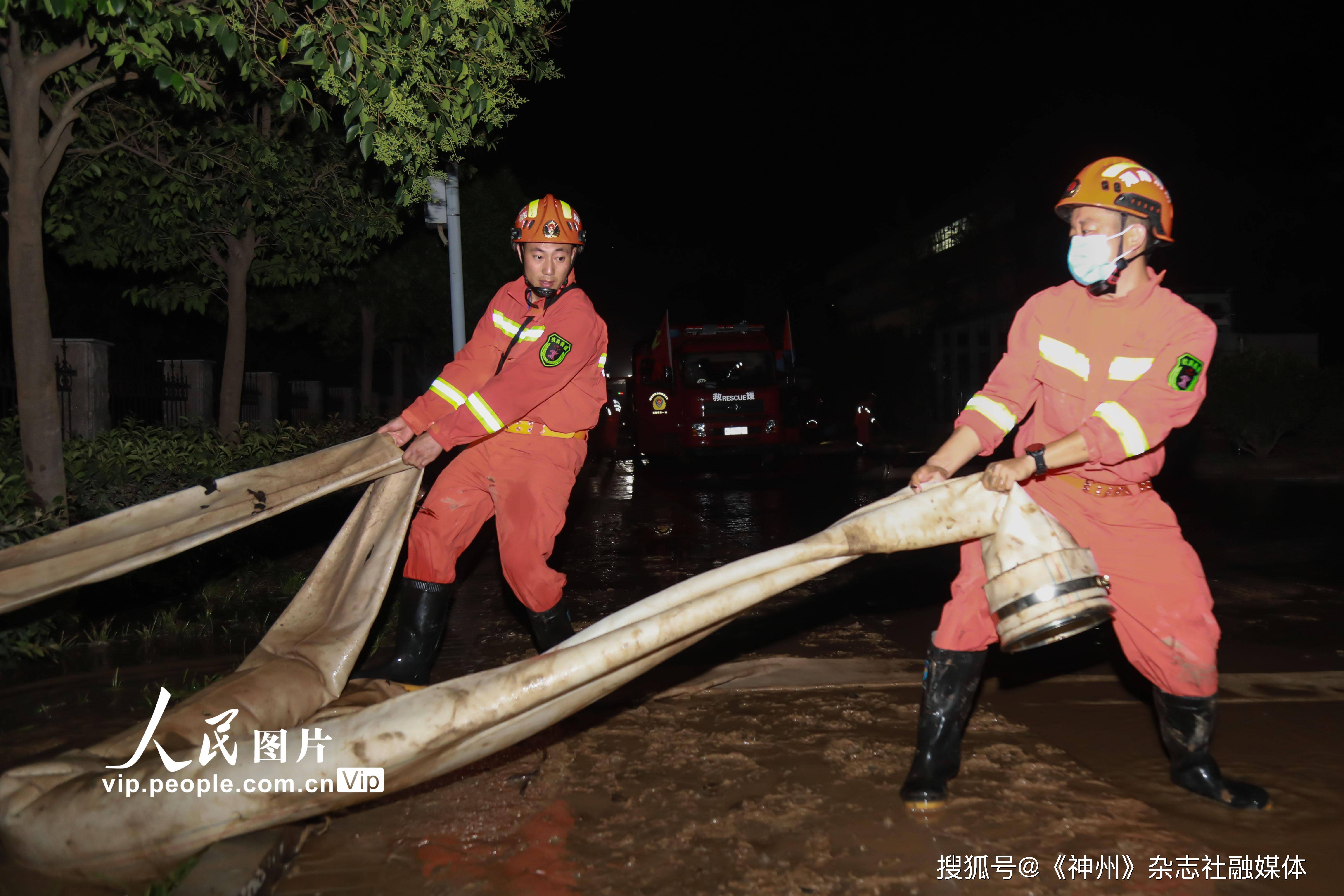 郑州:联合排涝