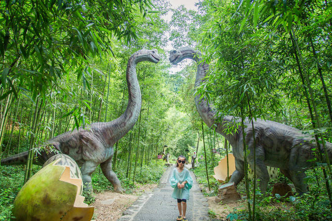 溶洞|漂流之地无夏天，又带娃寻得一处避暑胜地，桐庐天子地