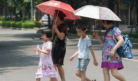 玉林|二胎宝妈自述：宁愿再生个儿子，也不想生女儿，这4个原因太现实