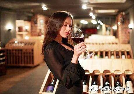我国|家中的红酒，是立着放还是平着放？记住以下几点，别让好酒变废酒