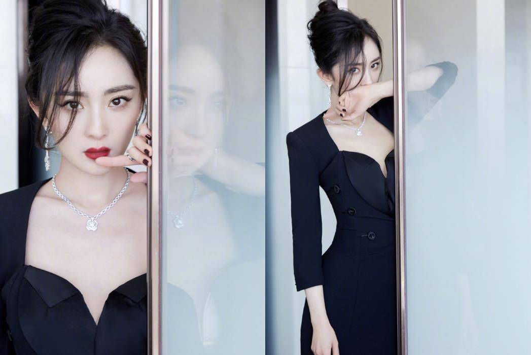 上衣|“不良少女”杨幂染金发，穿着豹纹上衣韩范十足，魅力十足