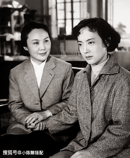 密码|不知道穿什么?去翻奶奶的衣柜,70年前的服装藏着当今的潮流密码