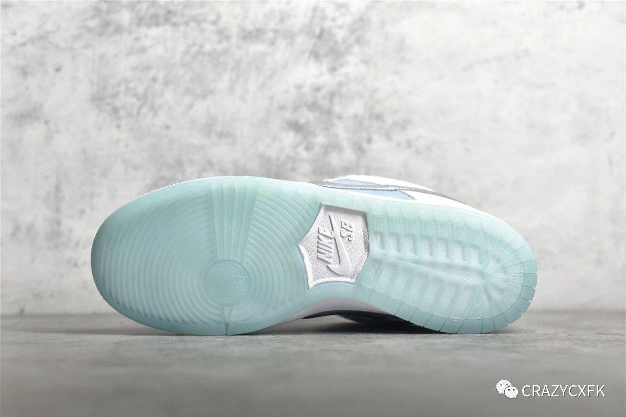 Low|耐克 Nike SB Dunk Low Lagoon Pulse x FTC 白银蓝 汤达人运动鞋评测
