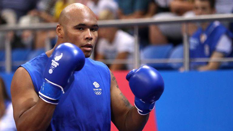 东京奥运会拳击选手巡礼英国队长弗雷泽克拉克