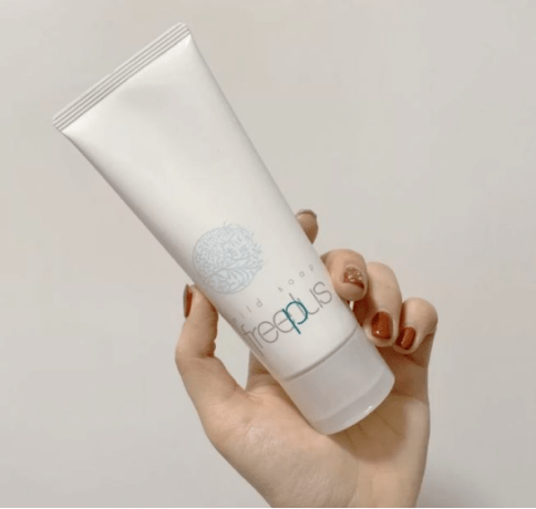 功效|女生再穷,也不要买这2款洗面奶,被营销过头了,其实用了“烂脸”