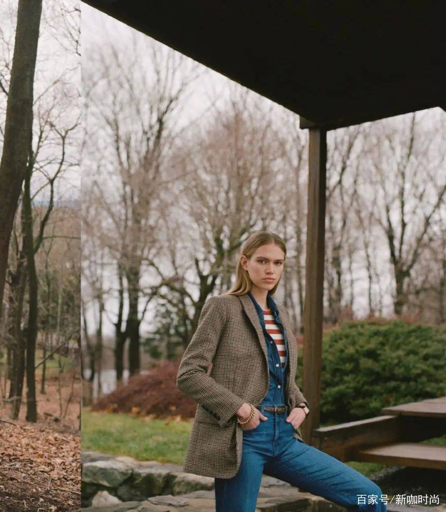 身材|阿Sa居然38岁了，穿牛仔外套配长款卫衣，身材凹凸有致似少女