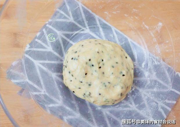 做法|过年零食不用买了，分享6种小零食，做法简单，老人孩子都爱吃