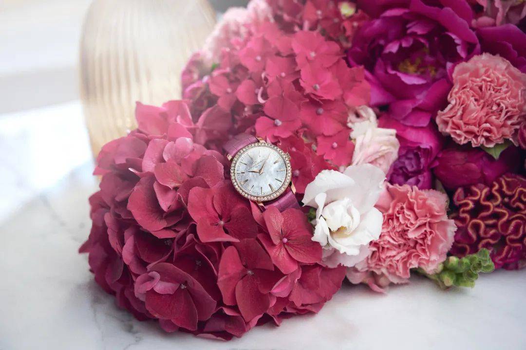 ÿ��������Ů��,���Ӳ�����ʫ���ٵ�����!