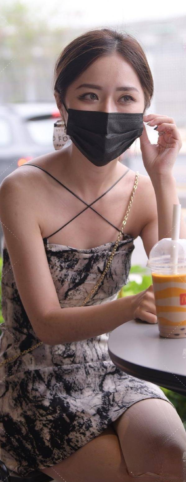 个性|气质优雅的连衣裙装扮尽显洋气穿搭，靓丽雅致又舒适，彰显个性