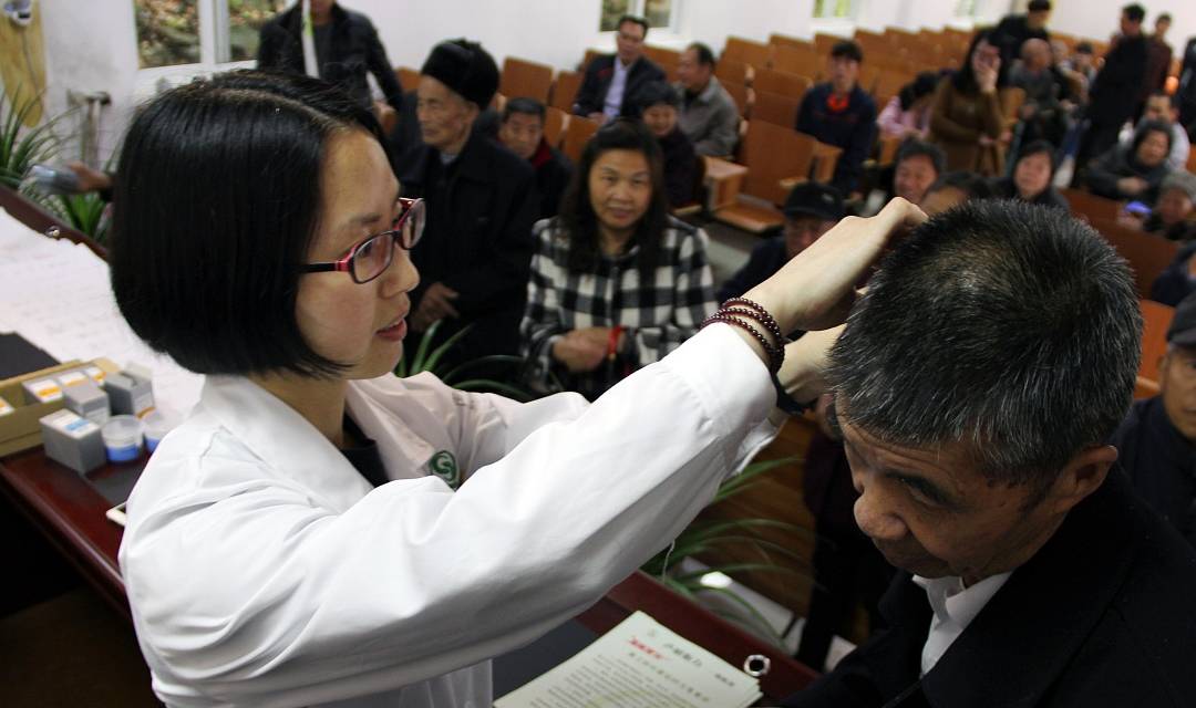 牙龈|糖尿病请注意：这5个不易察觉的症状，也是并发症来临的信号