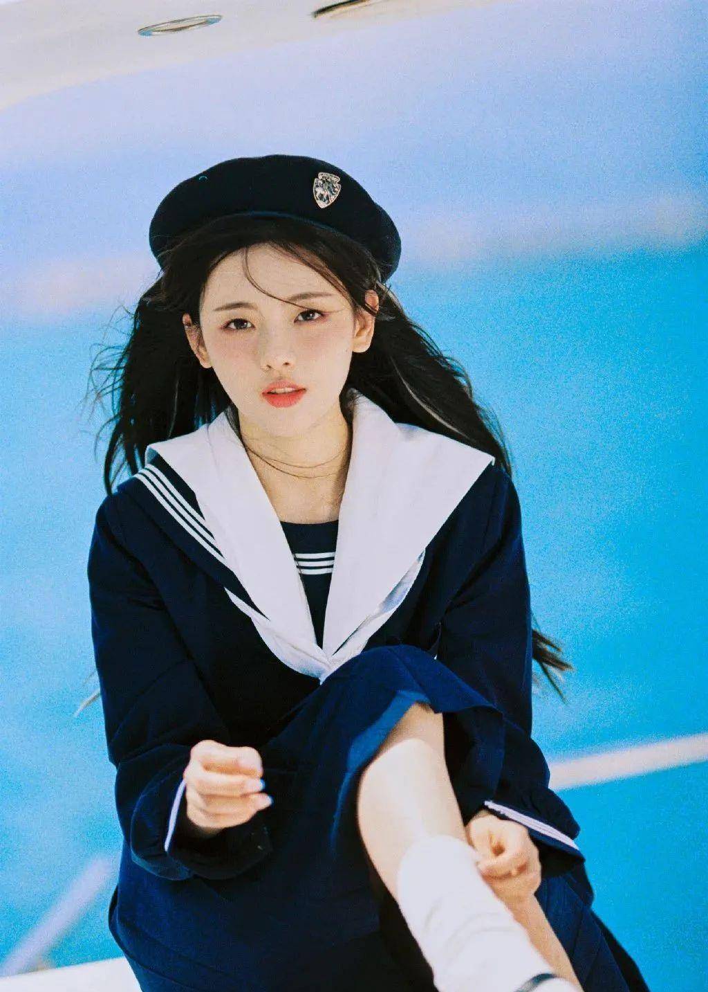 视觉|别再穿一身黑了！今夏爆火的“初恋色”简直美哭！