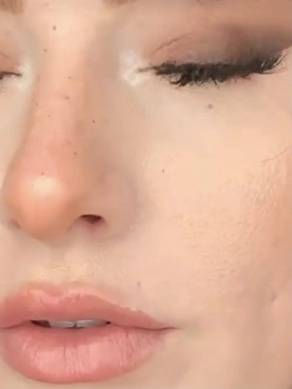 对比|看到周迅素颜照后，我卸载了所有美颜APP