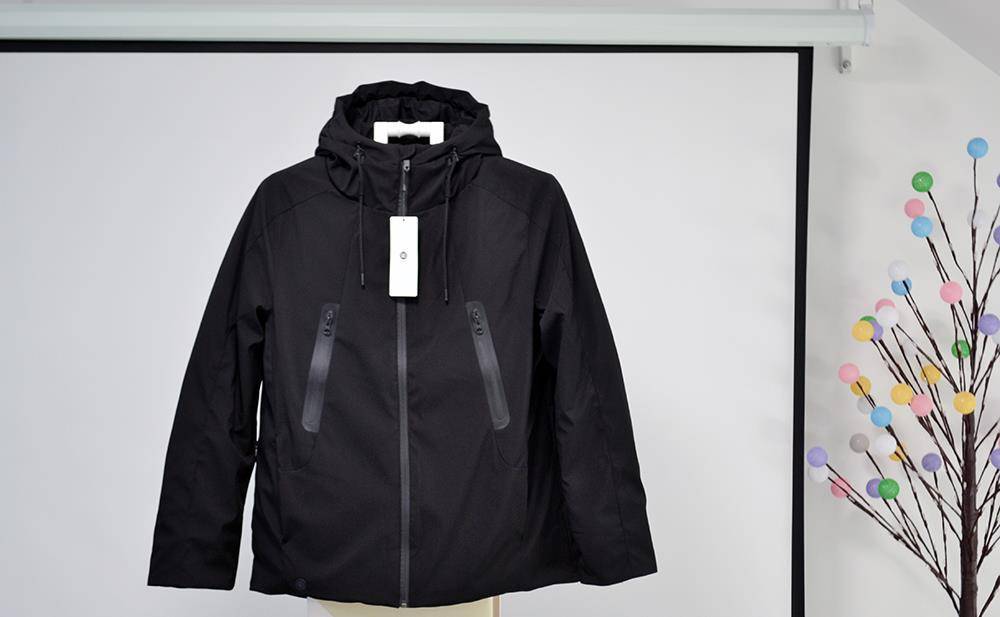 科技|羽绒服加入电热毯？90分玩起黑科技，可抵御东北零下30度寒冬