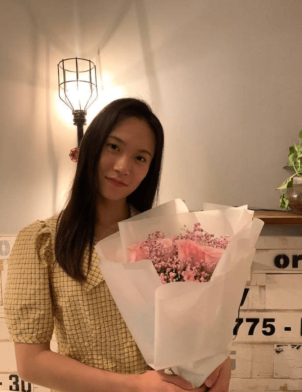 金银牌|朱雪莹刘灵玲霸气包揽金银牌，穿金凤旗袍闪耀全场，东方美惹瞩目