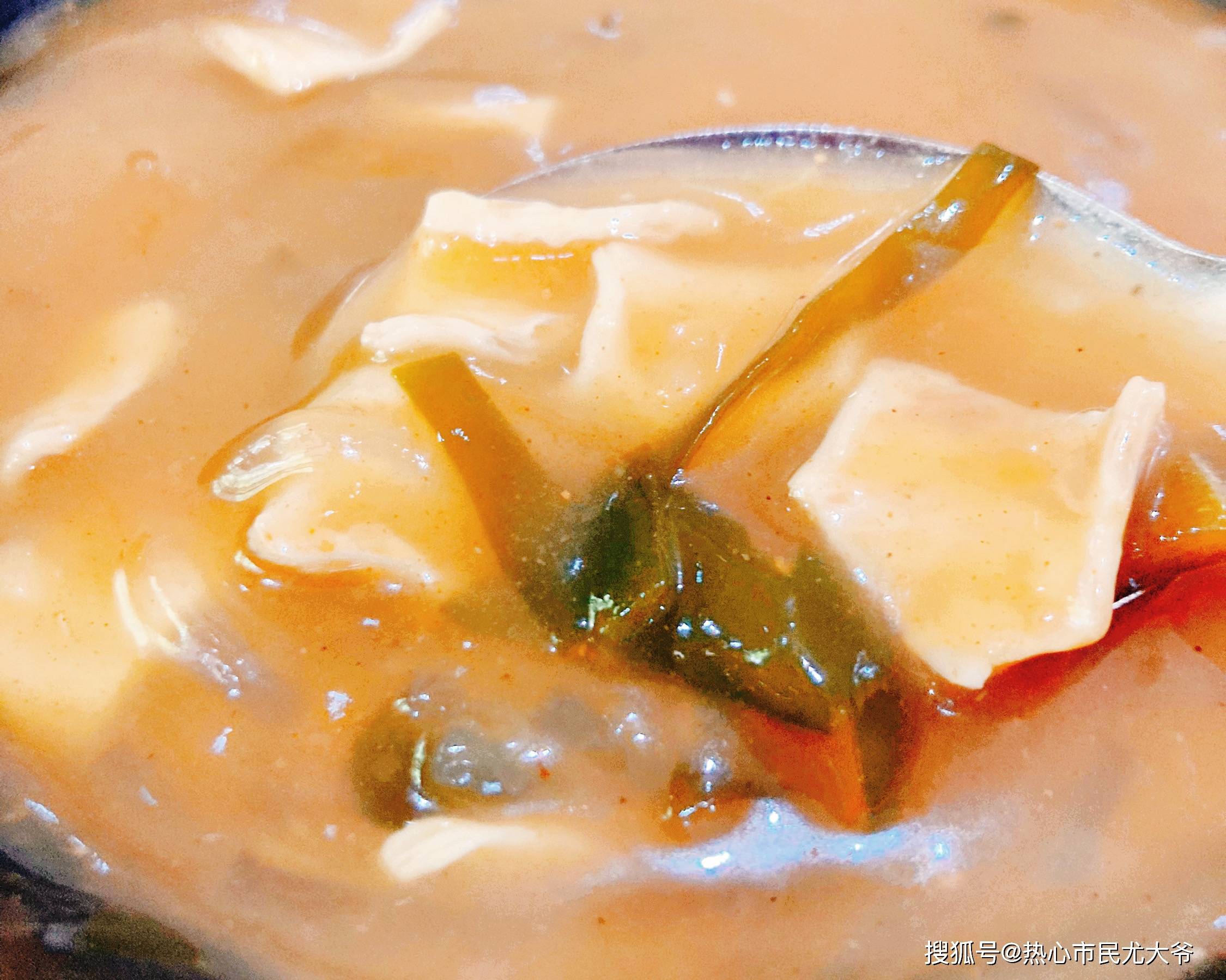 石头城|老式胡辣汤,老式油饼,西郊老字号早餐店里满满的回忆