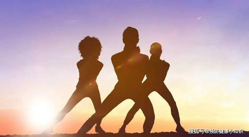 气血|脸上有3个变化,可能肝脏积毒太深,占一个,最好去查查肝功!