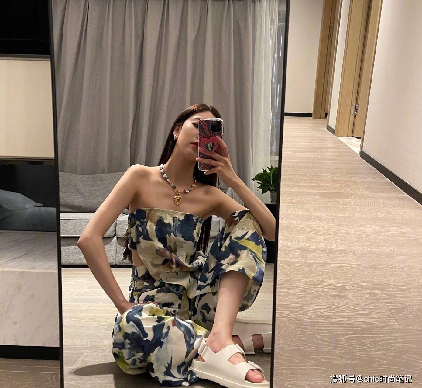 韩系|每个人都在撞衫，同一件衣服，为什么只有你最尴尬