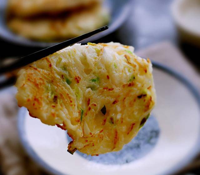 天气|天气太冷,教你一道懒人早餐,把萝卜和鸡蛋搅一搅,8分钟就搞定