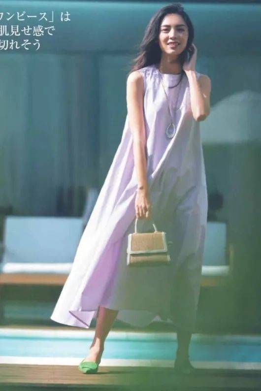 廓形|连衣裙,大一点更时髦!