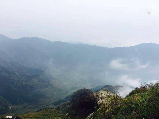 以火神祝融命名，南岳衡山最高峰，这1300米可别小看