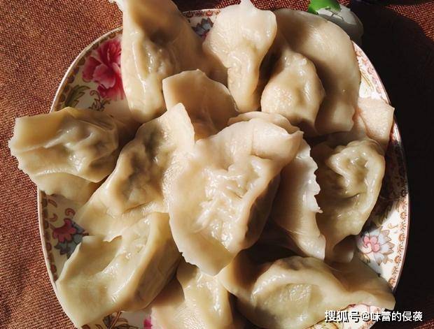 绿萝卜加碱焯水包饺子好不好