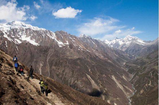 尼泊尔不止珠穆朗玛峰，津谷会让你明白，徒步旅行的美