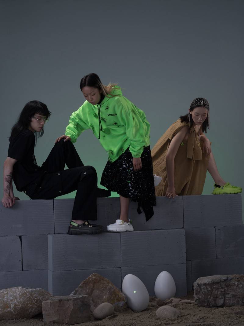 Crocs|叠中叠设计真苦！上官喆「最新联名鞋」即将发售！
