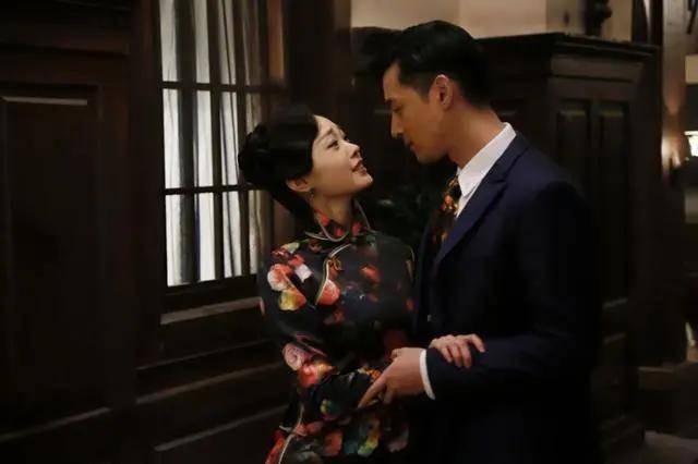 电影|电影《1921》热映，宋轶穿旗袍出场好惊艳，这身材哪有100斤？
