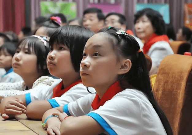 家长|教育部下发新通知，在9月1或将全面实行，老师却开心不起来