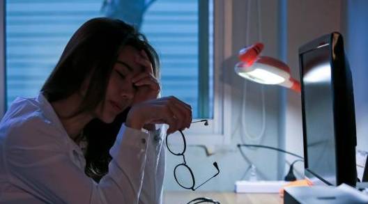 毒素|为何“肝病”越来越多？医生坦言：和烟酒无关，多是3个习惯害的