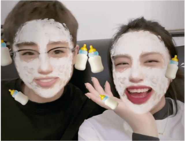隔离|杨倩隔离生活太有趣！穿T恤配奶瓶特效真可爱，关键冠军气场依旧