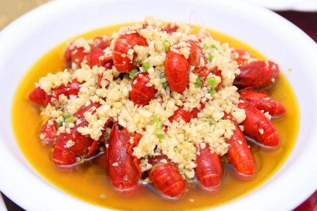 原创饭店蒜蓉小龙虾为啥好吃?大厨教你正宗做法,原来要放这些调料