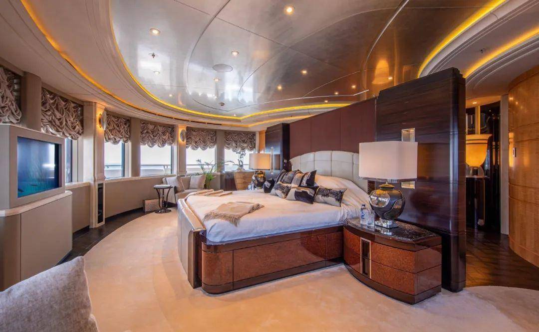 游艇|詹妮弗·洛佩兹和本·阿弗莱克带火了一艘超级游艇