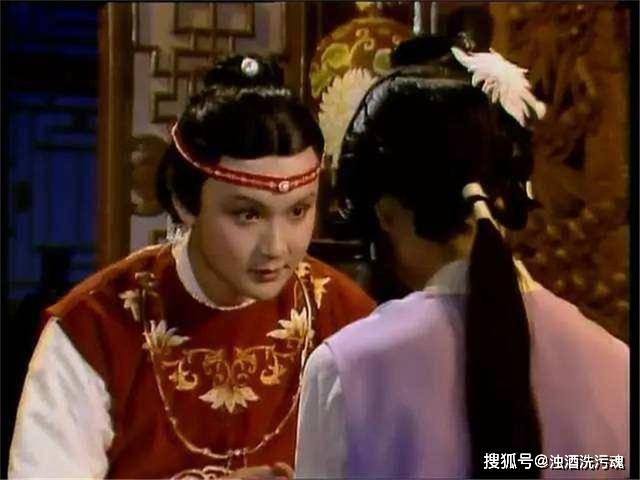 宝玉什么成语_秦钟与宝玉是什么关系