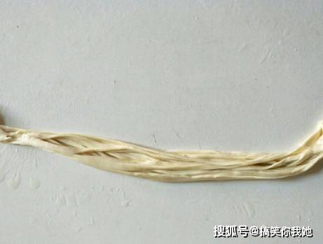 做法|晚上迟睡15分钟，第二天的早餐就有了，层次分明丝丝相扣，太香了