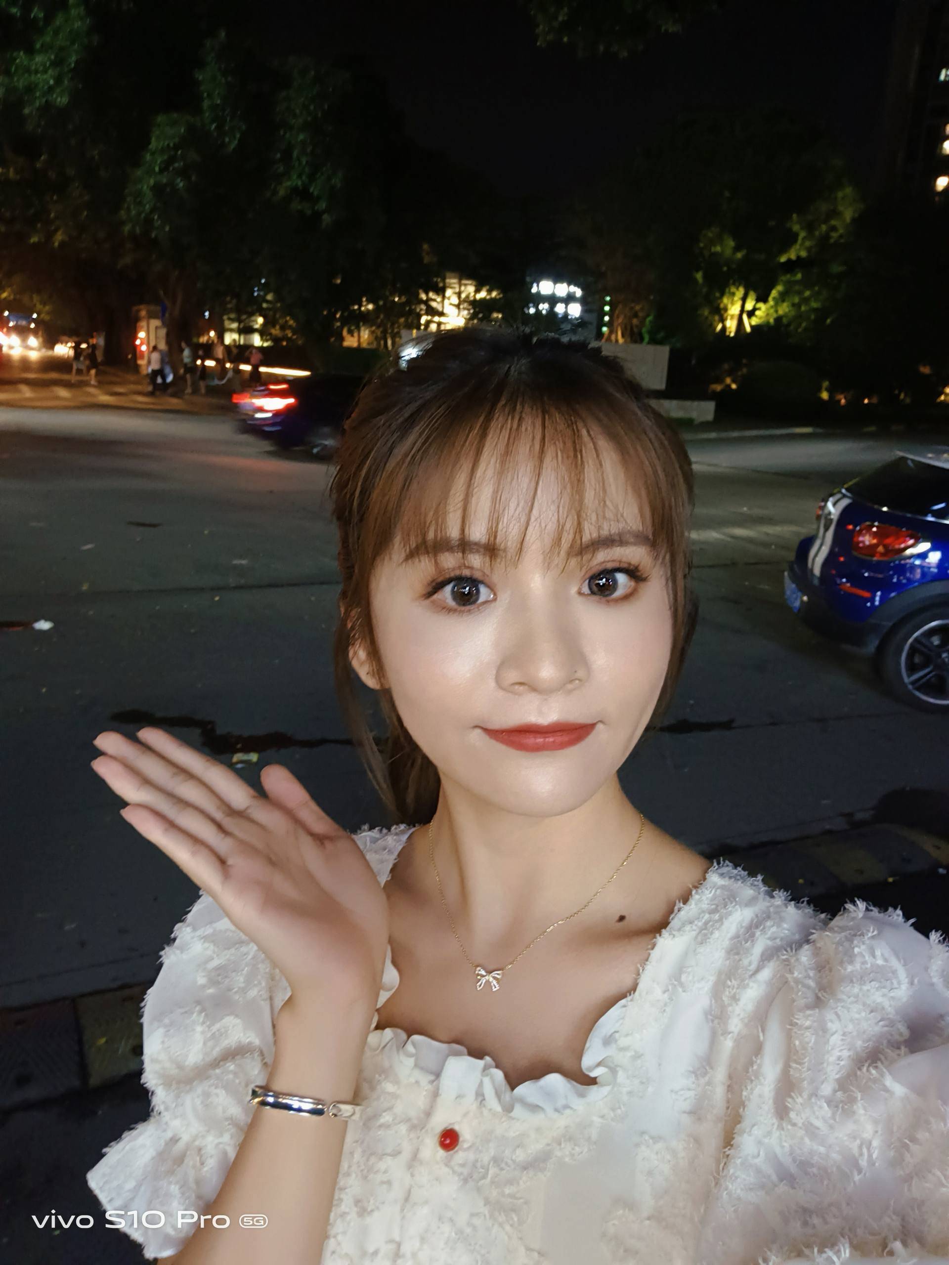 vivos10pro自拍体验如何自然柔光人像告别千篇一律