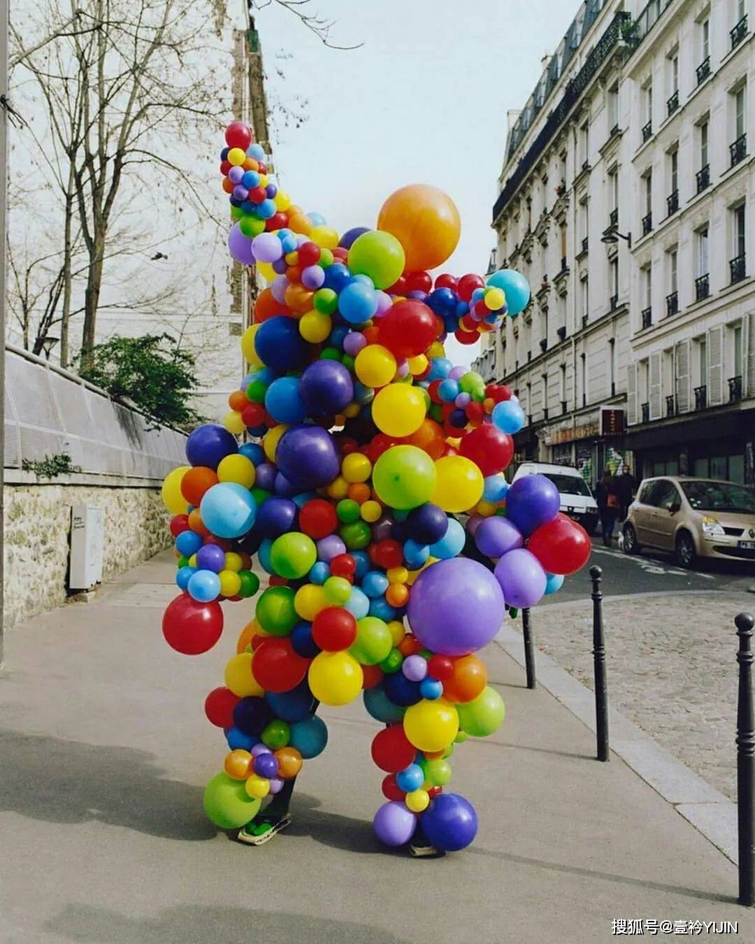 品牌|这年头，连狗都要做个时尚圈的「局外人」